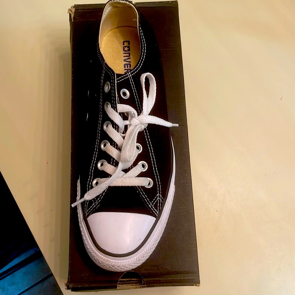 Womens black and white converses